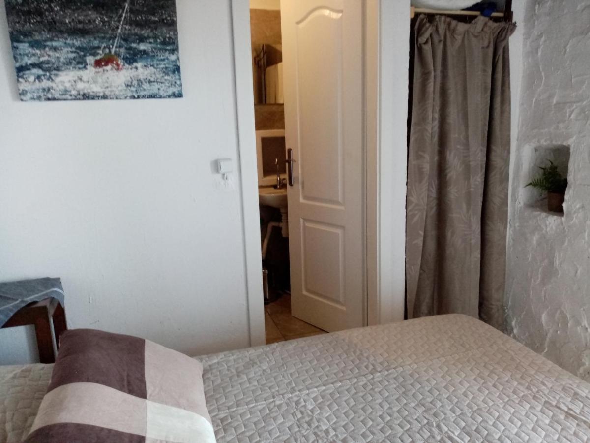 Pirate'S Nest Stone House Guest House Korcula Town Bagian luar foto