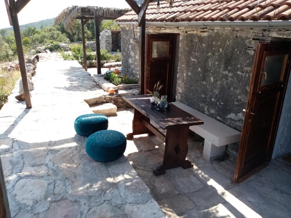 Pirate'S Nest Stone House Guest House Korcula Town Bagian luar foto
