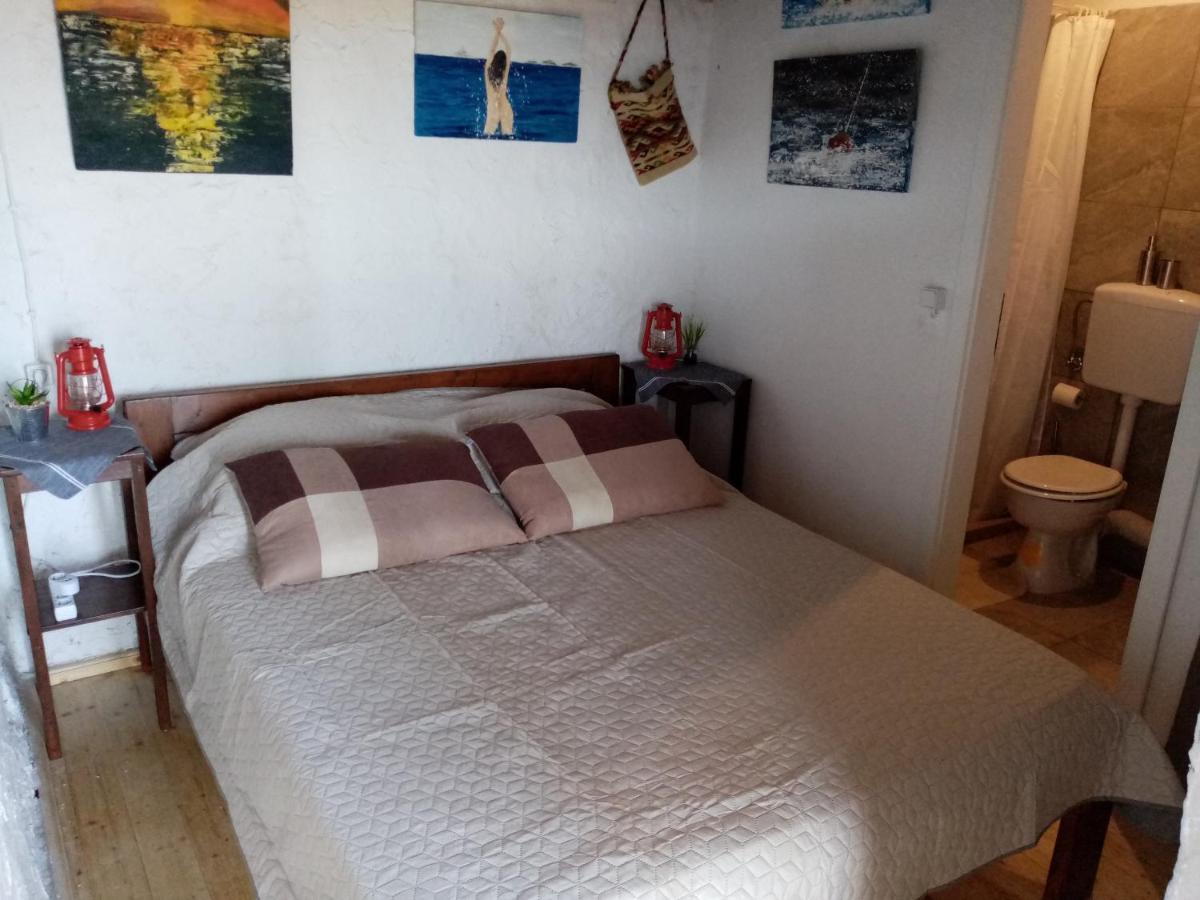 Pirate'S Nest Stone House Guest House Korcula Town Bagian luar foto